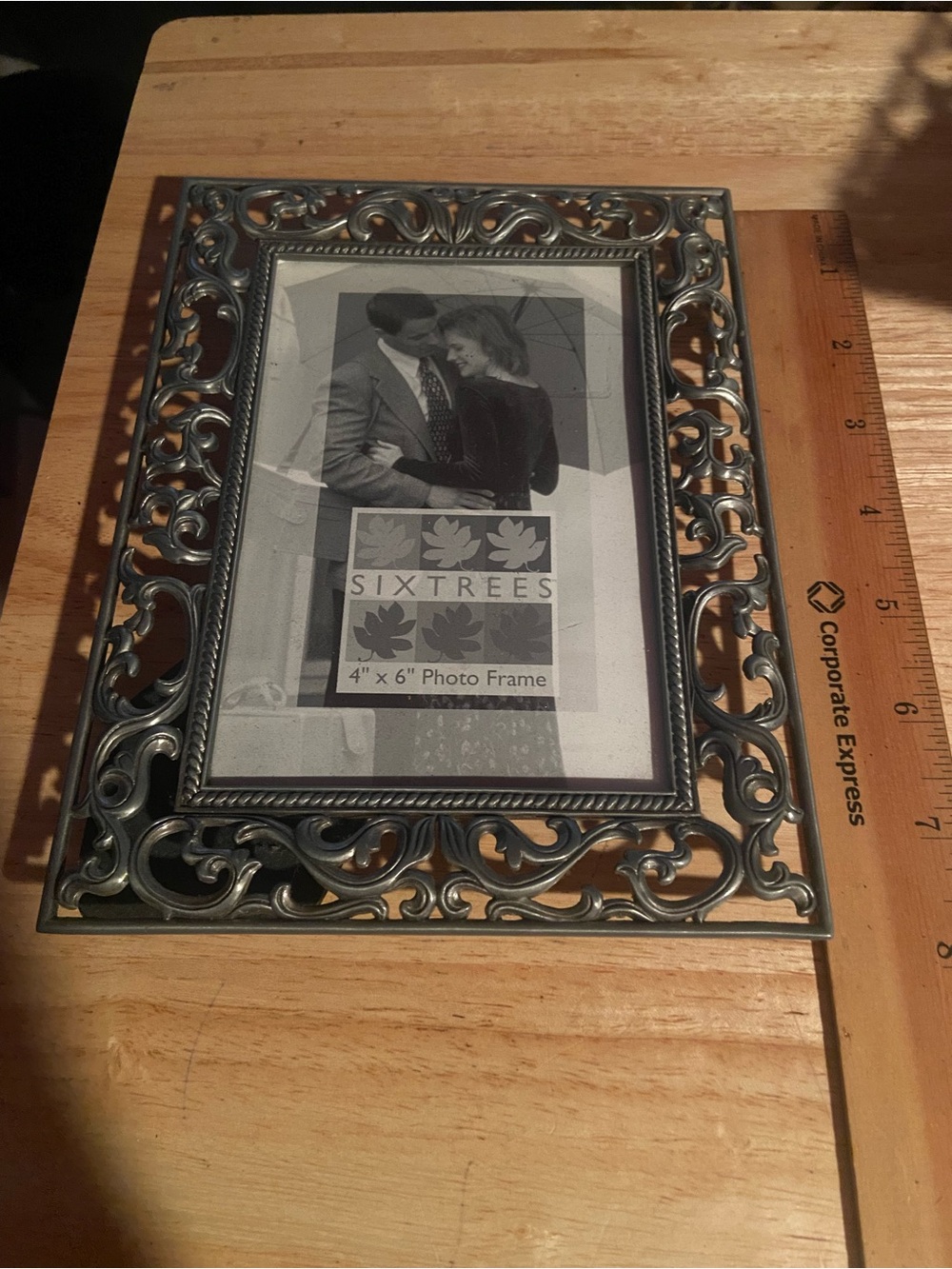 SixTrees Silver Decorative 4x6 Photo Frame with Filigree Border
